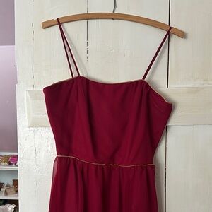 Chic Burgundy Spaghetti Strap Maxi Dress